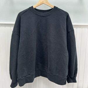 Everlane Black Crew Neck Sweatshirt XL